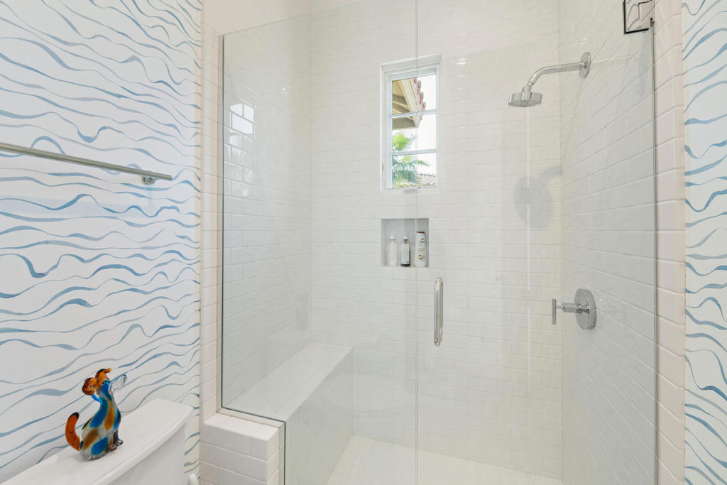 81722 Andalusia Property Photo 34