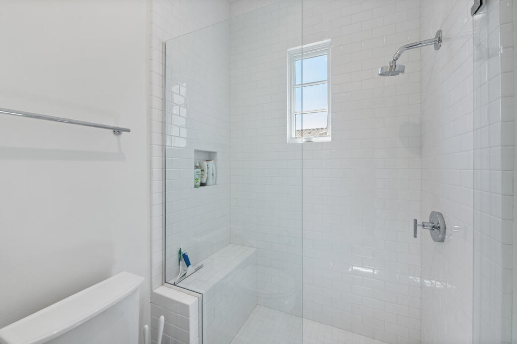 81722 Andalusia Property Photo 44