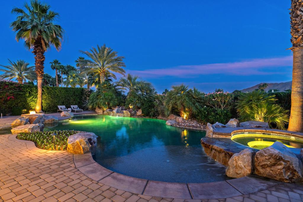 58170 Aracena Property Photo 2