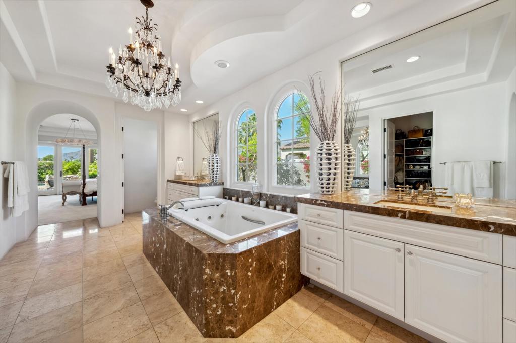58170 Aracena Property Photo 29