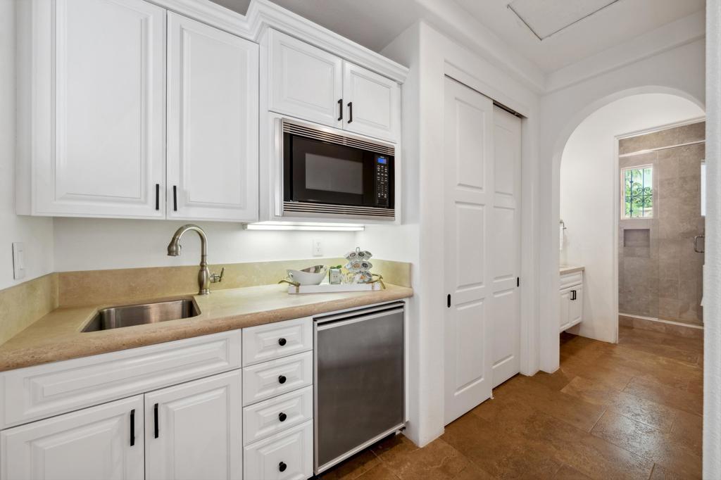 58170 Aracena Property Photo 44