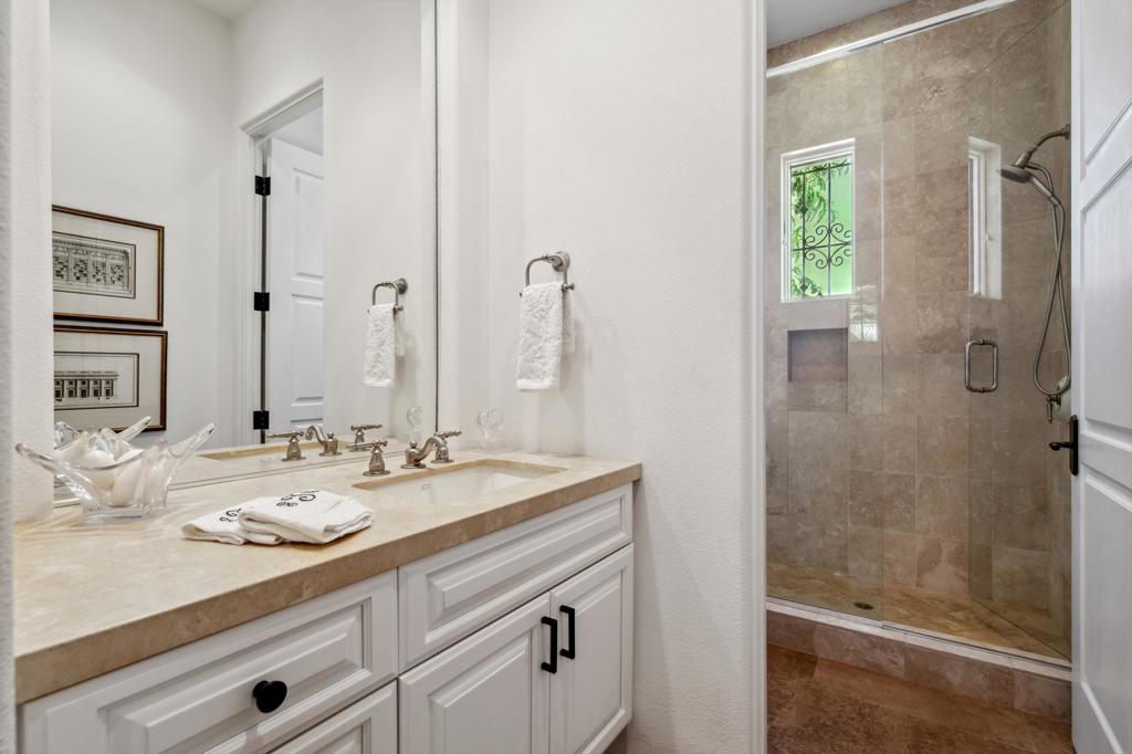 58170 Aracena Property Photo 45