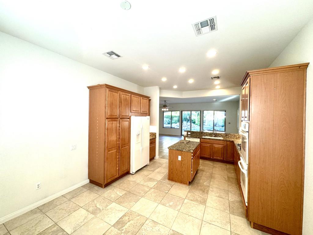 40086 Corte Los Orlanos Property Photo 18