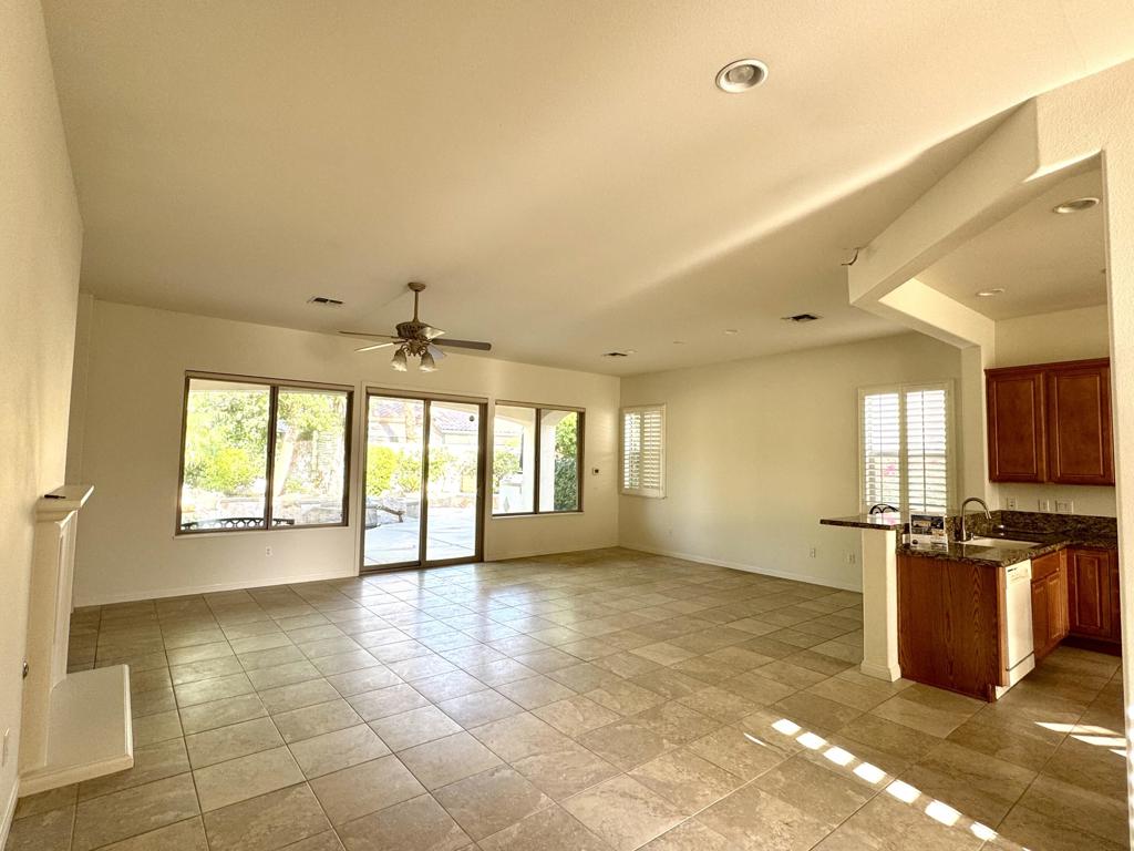 40086 Corte Los Orlanos Property Photo 42