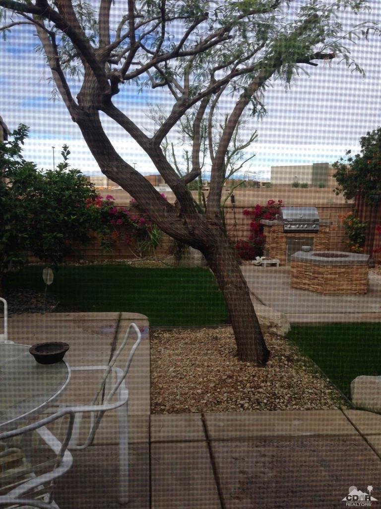 79760 Desert Willow Street Property Photo 6