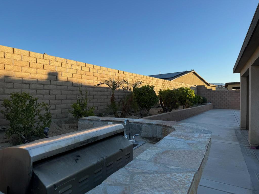 83656 Fujiyama Drive Property Photo 14