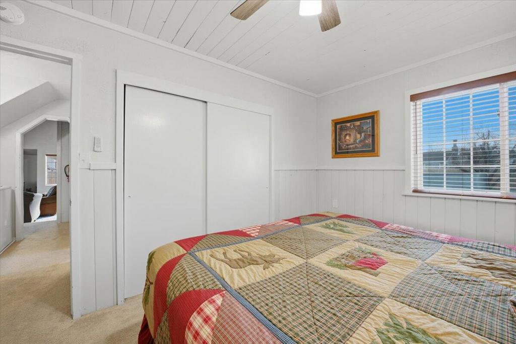 913 Mount Doble Drive Property Photo 23
