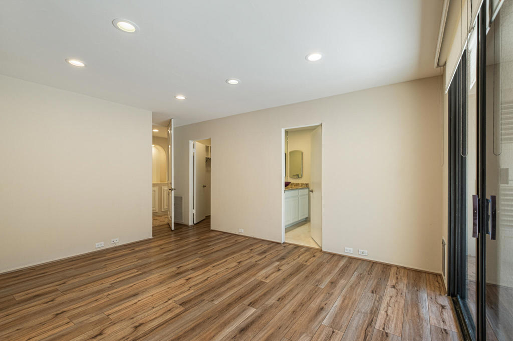 70 Columbia Drive Property Photo 37