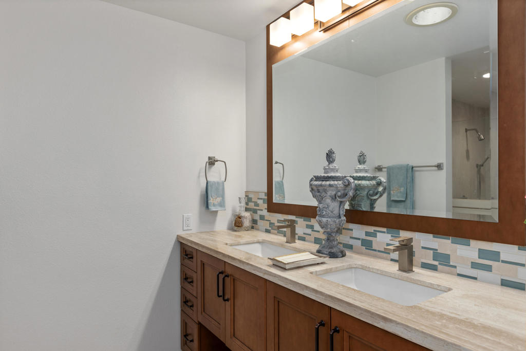 73335 Oriole Court Property Photo 11