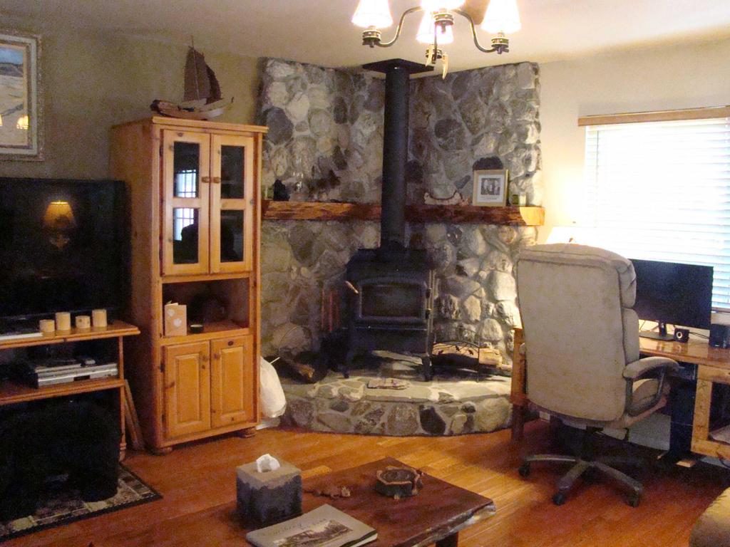 230 Vista Avenue Property Photo 9