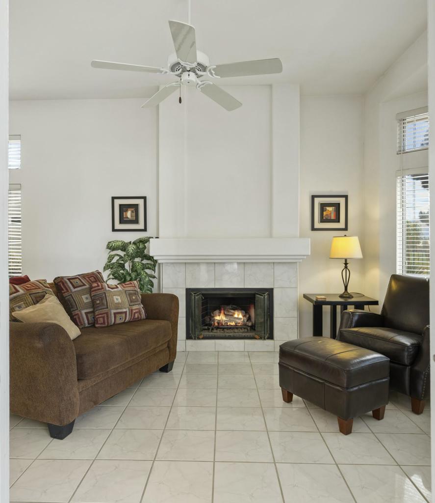 38129 Grand Oaks Avenue Property Photo 14