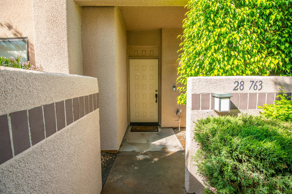 28763 E Portales Drive Property Photo 6