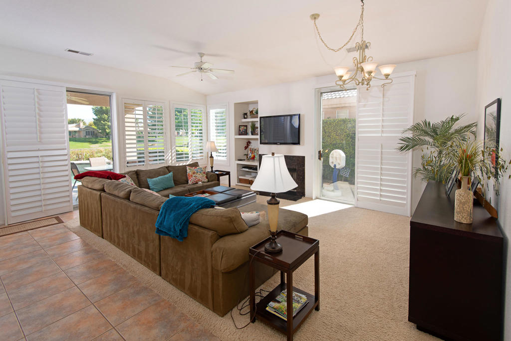 29488 W Laguna Drive Property Photo 2