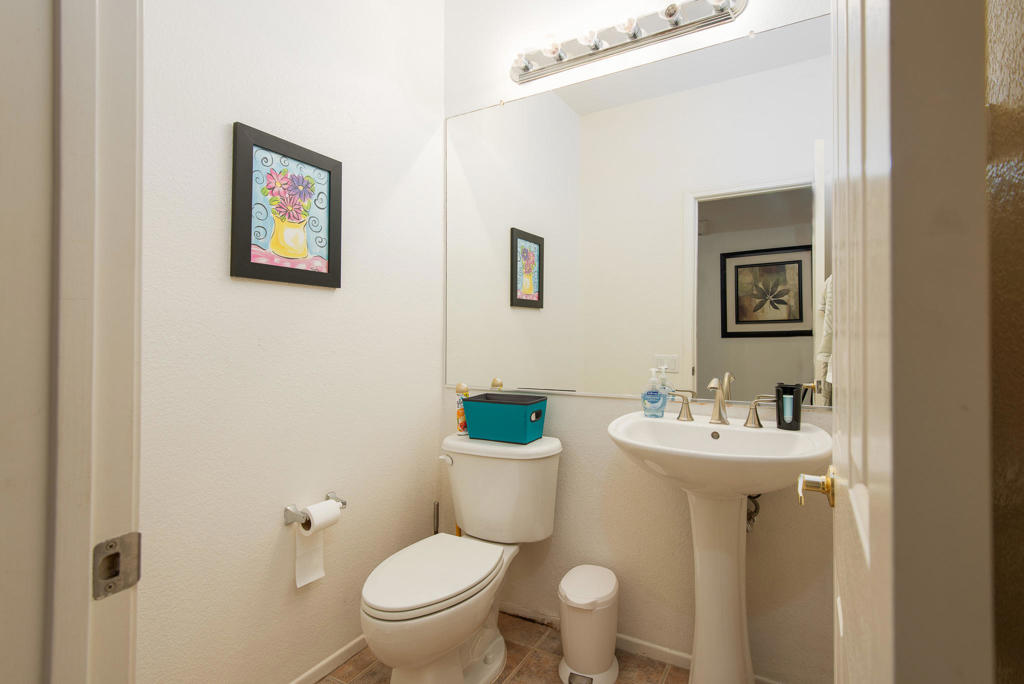 29488 W Laguna Drive Property Photo 15
