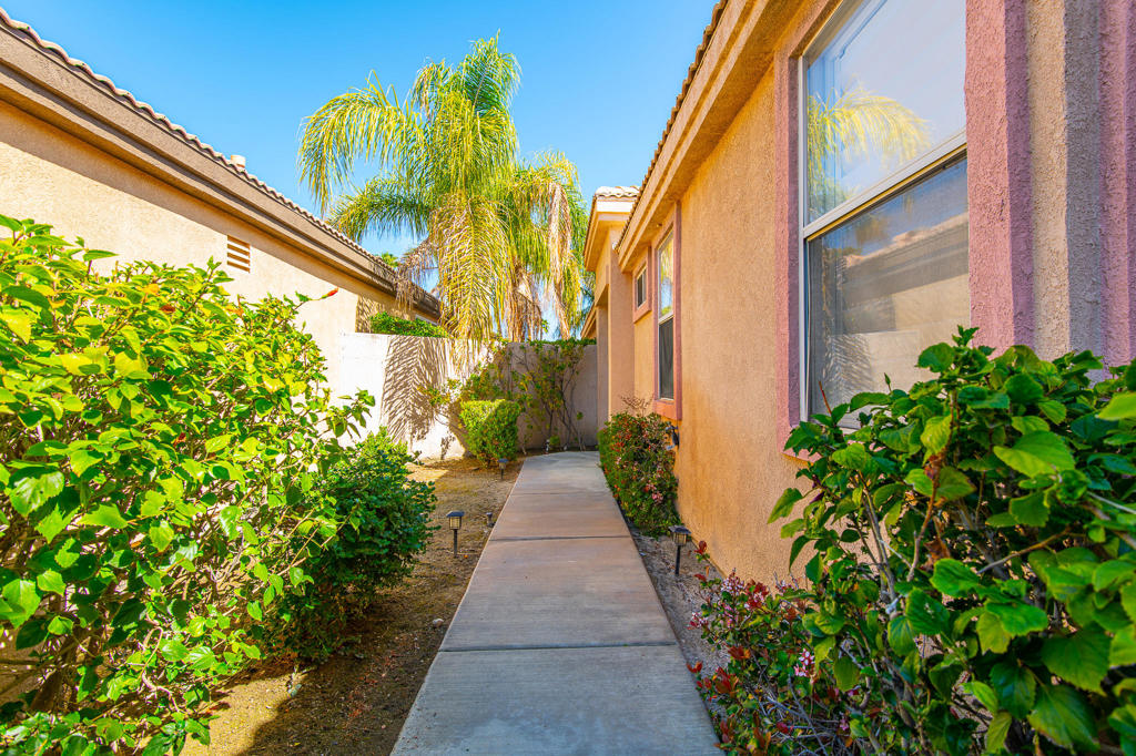 29488 W Laguna Drive Property Photo 29