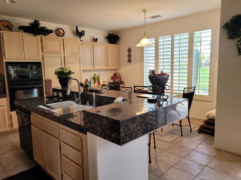 29704 W Trancas Drive Property Photo 10