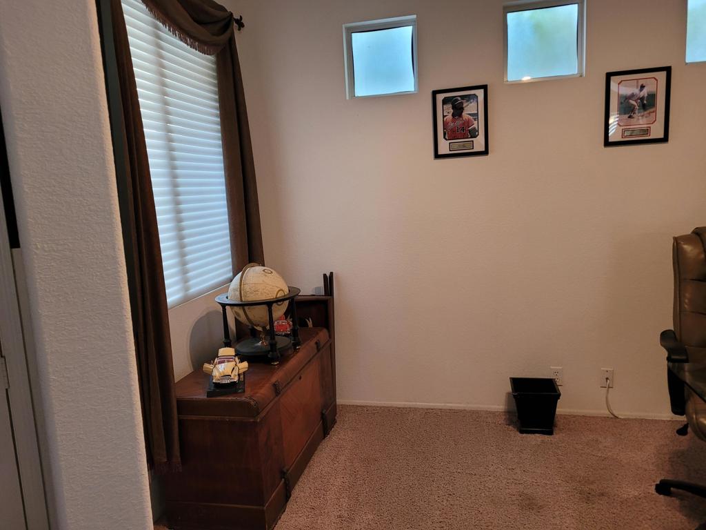 29704 W Trancas Drive Property Photo 14