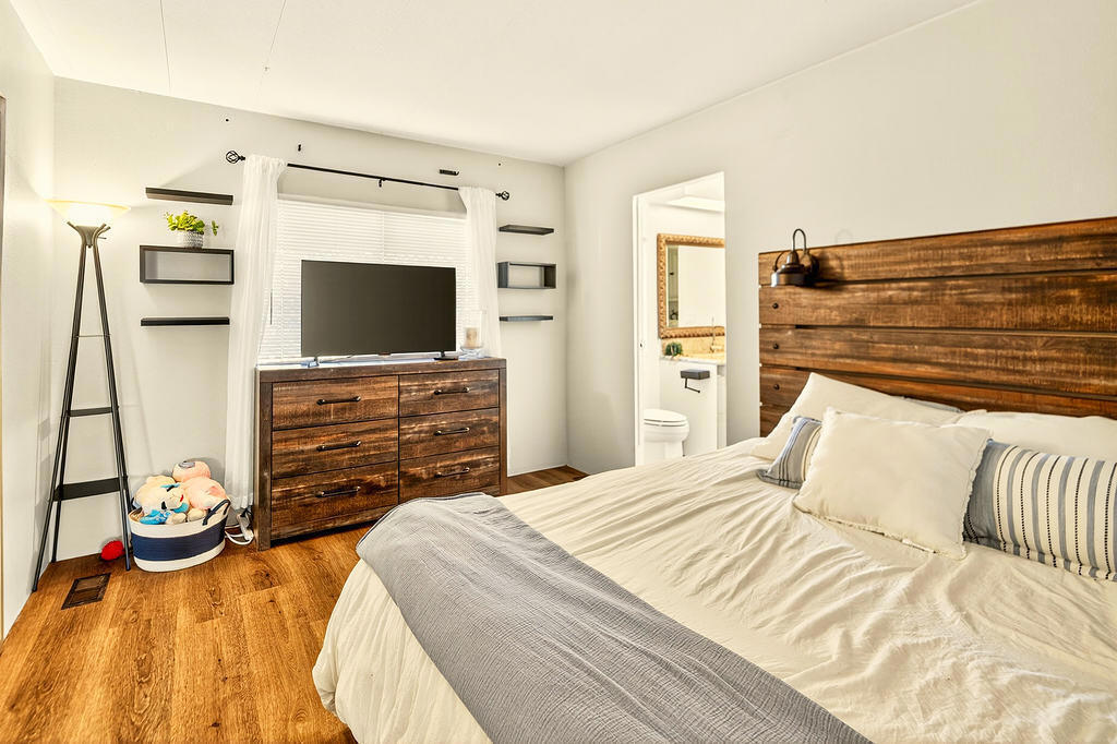 33 Diamond E Drive Property Photo 17