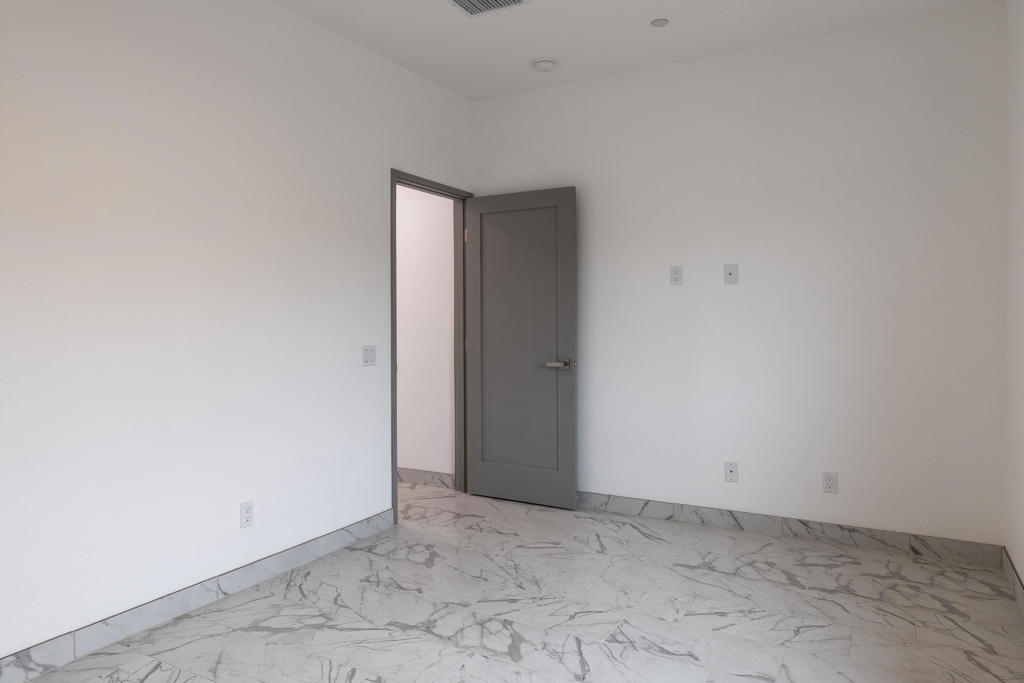 68945 Durango Road Property Photo 19