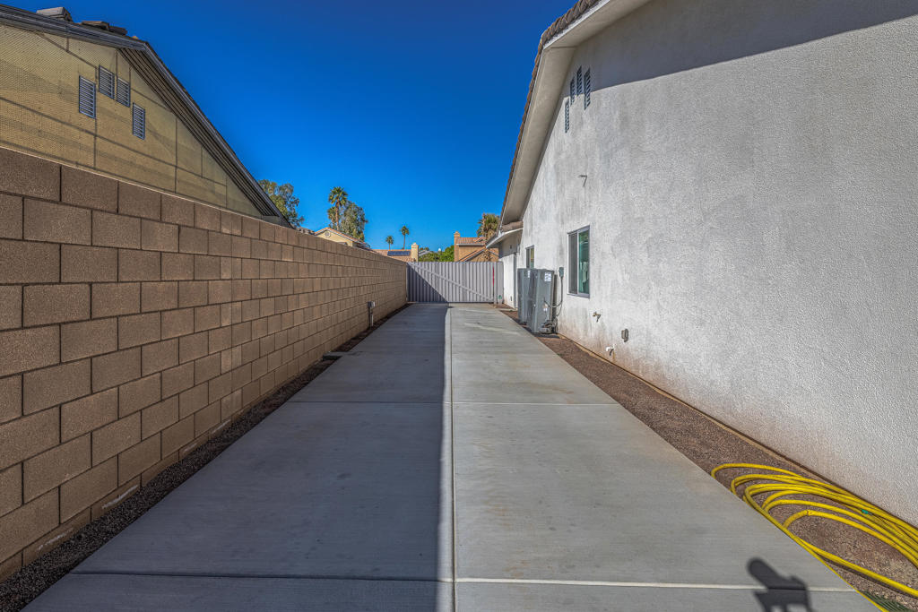 68945 Durango Road Property Photo 26