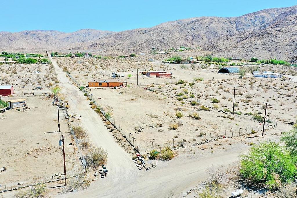 17115 Aqueduct Road Property Photo 3