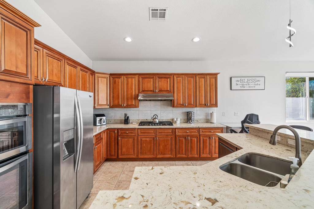 79535 Dandelion Drive Property Photo 13