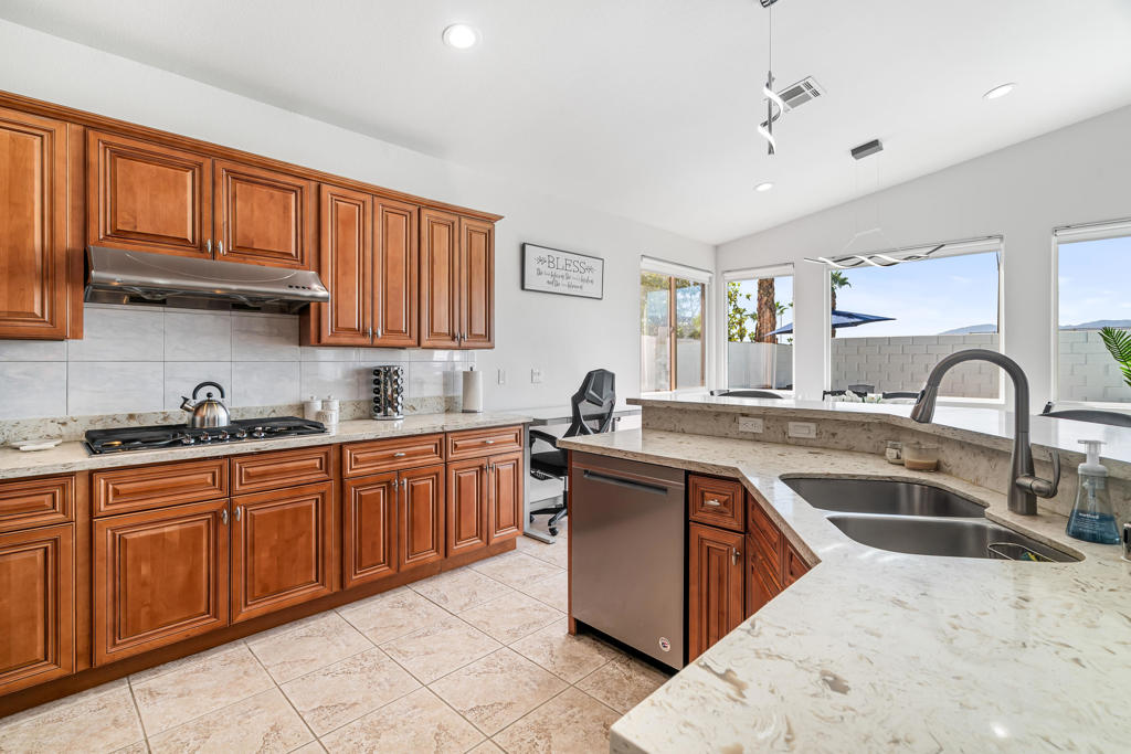 79535 Dandelion Drive Property Photo 14