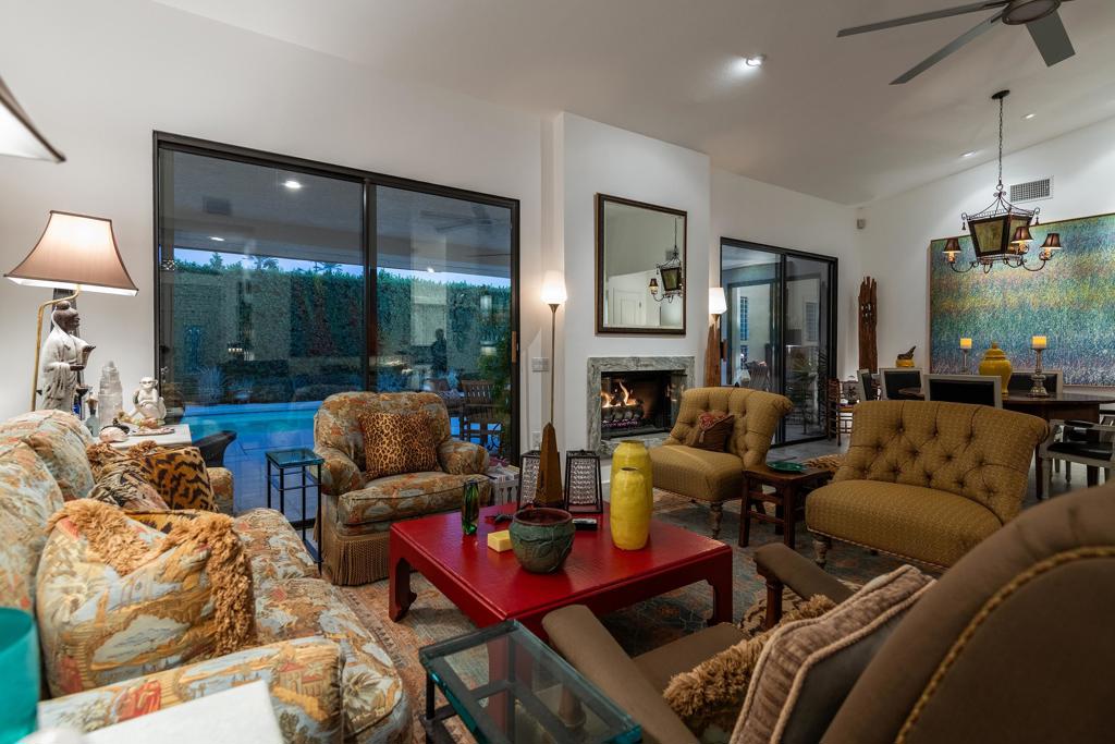 21 Mission Palms W Property Photo 8