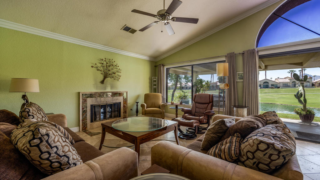 76895 Morocco Road Property Photo 6