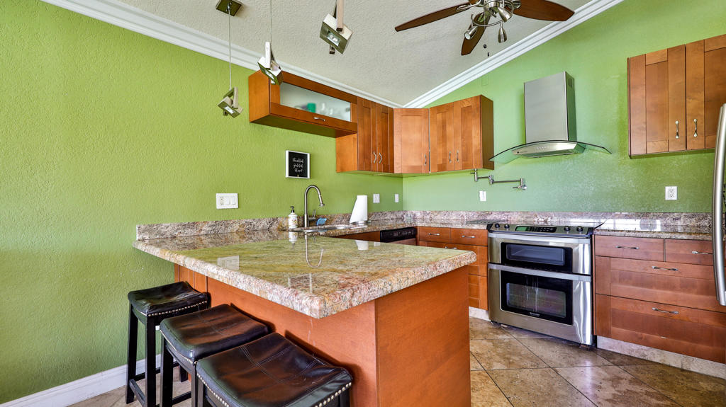 76895 Morocco Road Property Photo 7