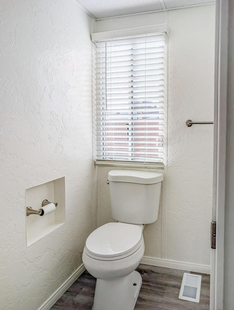 70200 Dillon Road 284 Property Photo 32