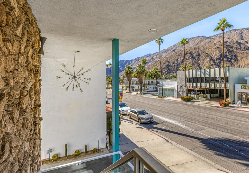 664 668 Palm Canyon Drive Property Photo 17