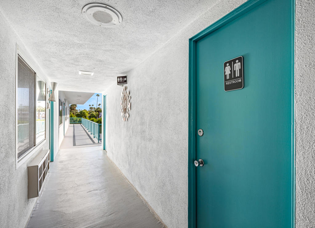 664 668 Palm Canyon Drive Property Photo 26