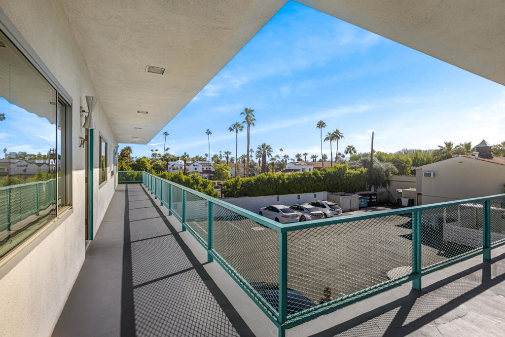 664 668 Palm Canyon Drive Property Photo 27