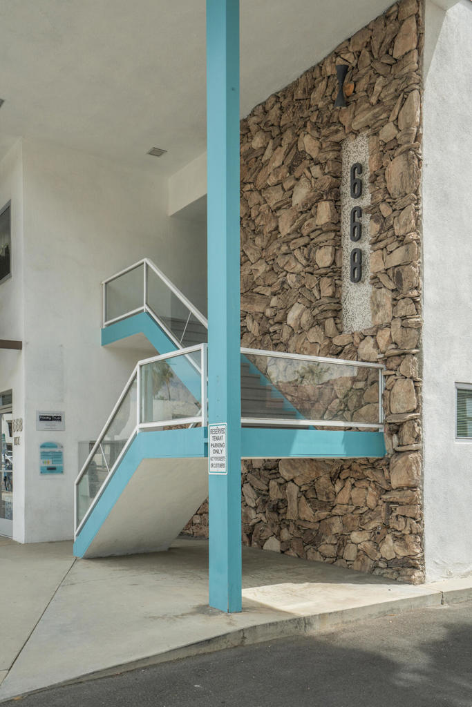 664 668 Palm Canyon Drive Property Photo 40