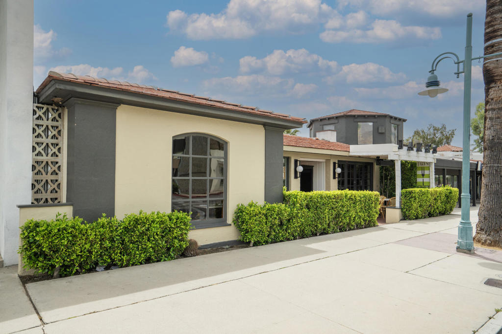 664 668 Palm Canyon Drive Property Photo 41