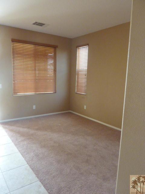 37185 Wakefield Street Property Photo 6