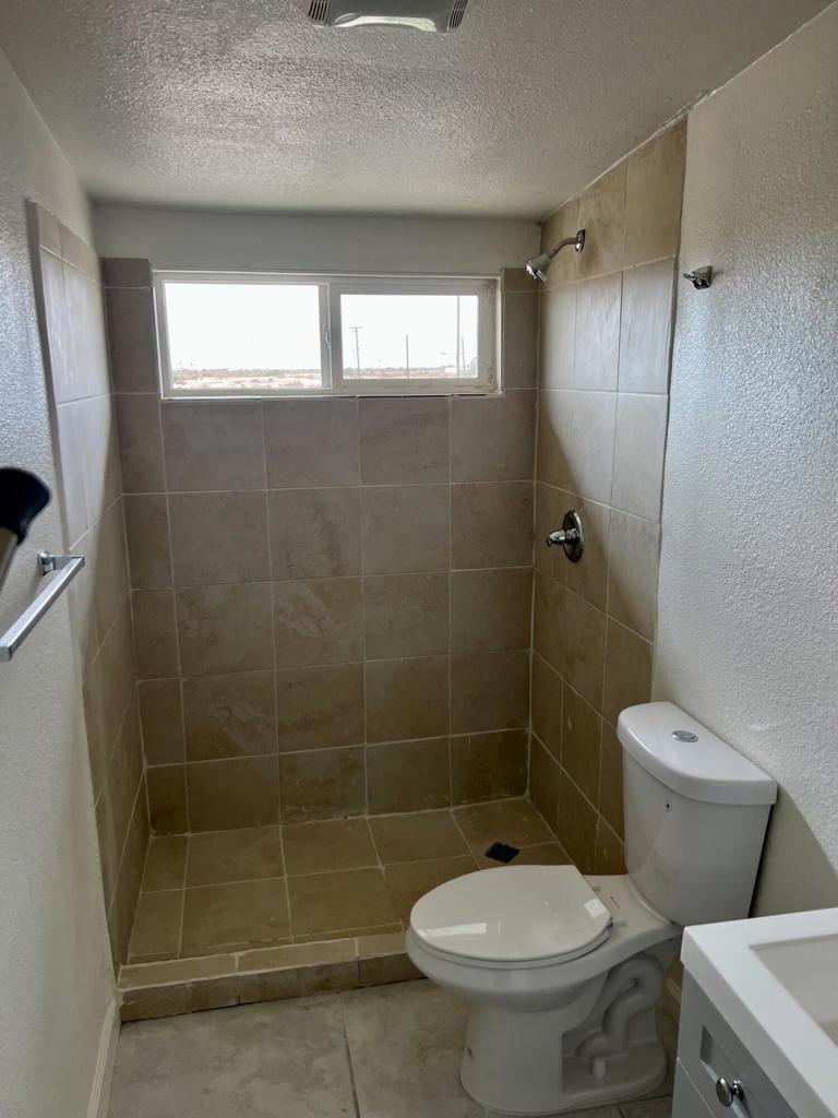 2542 Sea View Drive Property Photo 6