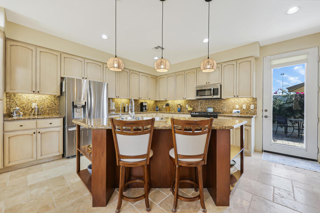 78825 Via Ventana Property Photo 14