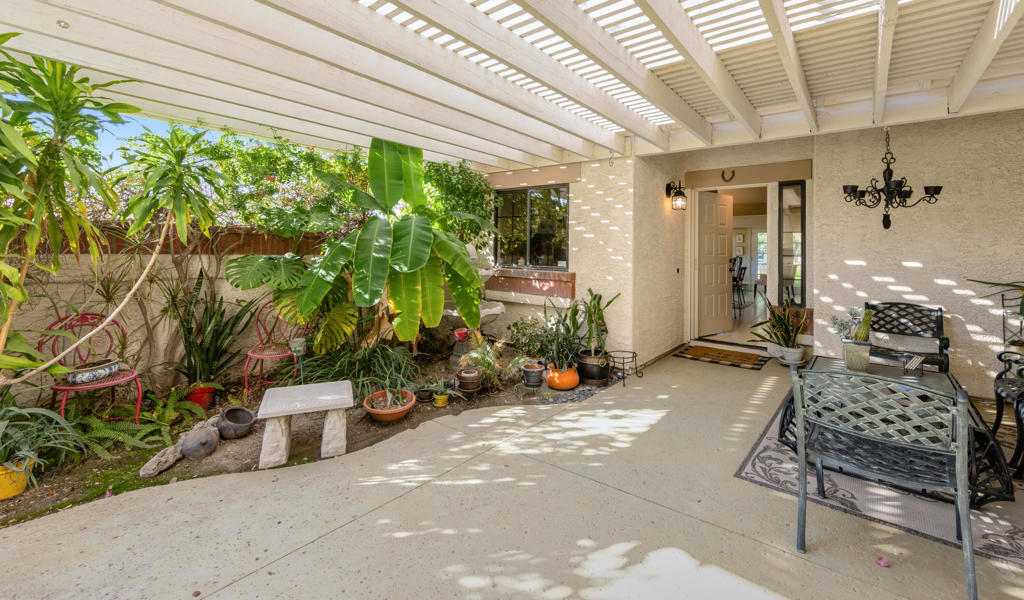 101 Avellino Circle Property Photo 4