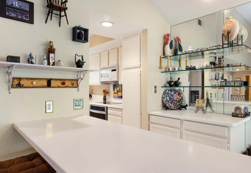 101 Avellino Circle Property Photo 11