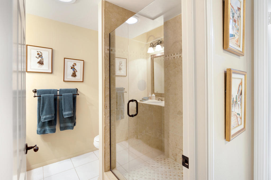 101 Avellino Circle Property Photo 22