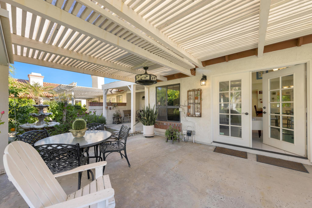 101 Avellino Circle Property Photo 27