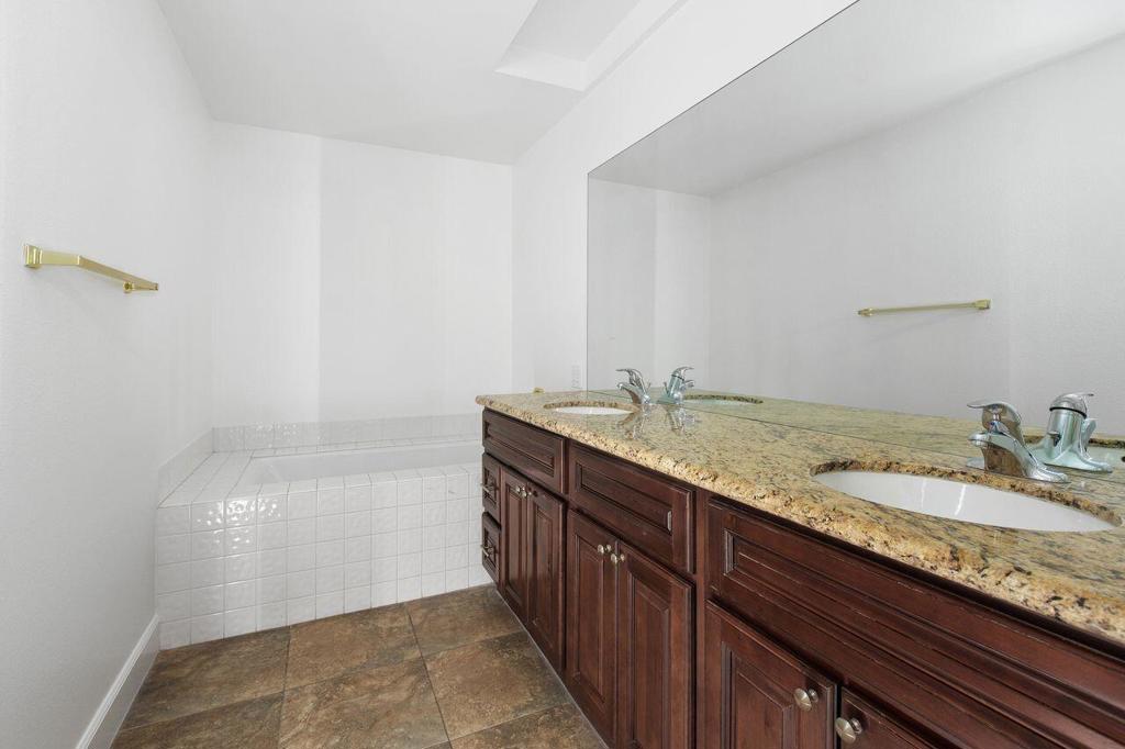 53 Pine Valley Drive Property Photo 18