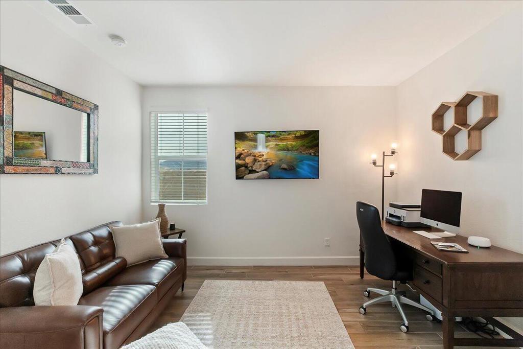 58179 Aragon Way Property Photo 9