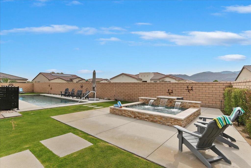 58179 Aragon Way Property Photo 29