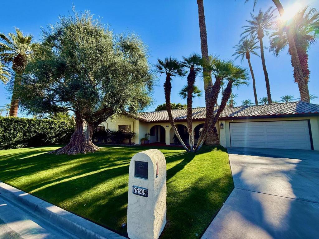 75309 Palm Shadow Drive Property Photo 1