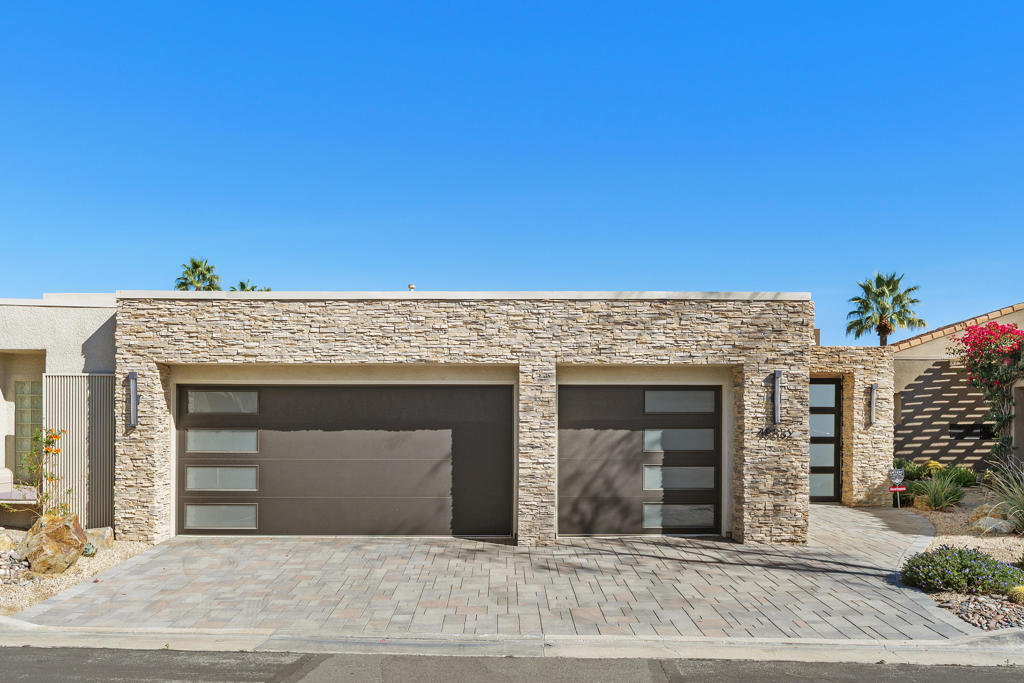 48832 Cassia Place Property Photo 2