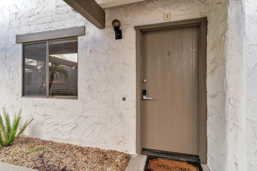 1050 E Ramon Road 3 Property Photo 2