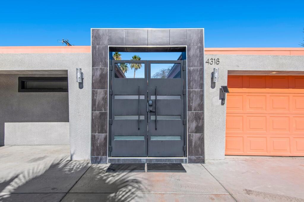 4318 E Mesquite Avenue Property Photo 6
